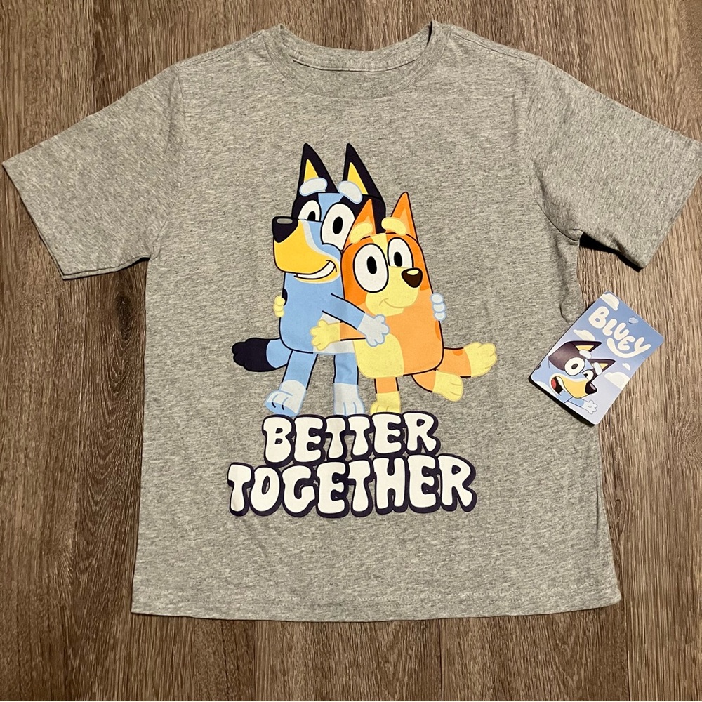 Bluey & Bingo Kids Boys / Girls Gray ‘Better Together’ T-Shirt Size Medium - NEW